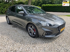Ford Focus - 1.0 EcoBoost Hybrid ST Line X Business