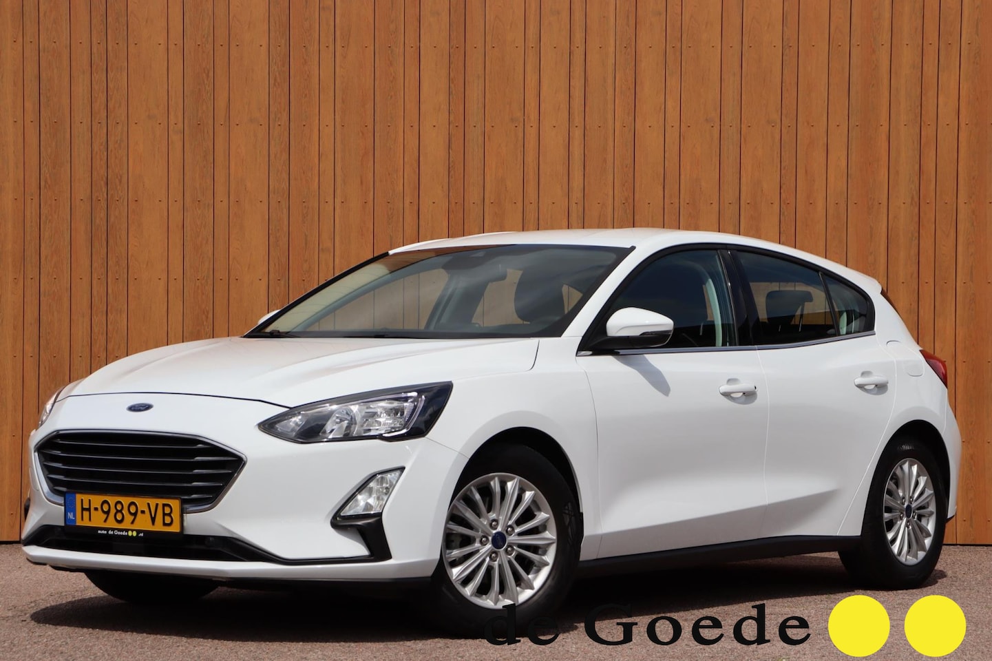 Ford Focus - 1.0 EcoBoost Titanium Business org.NL - AutoWereld.nl