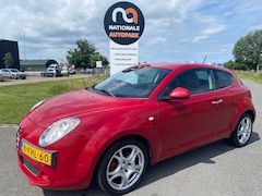 Alfa Romeo MiTo - 2013 * 1.3 JTDm ECO Distinctive *AIRCO * LMV * LED