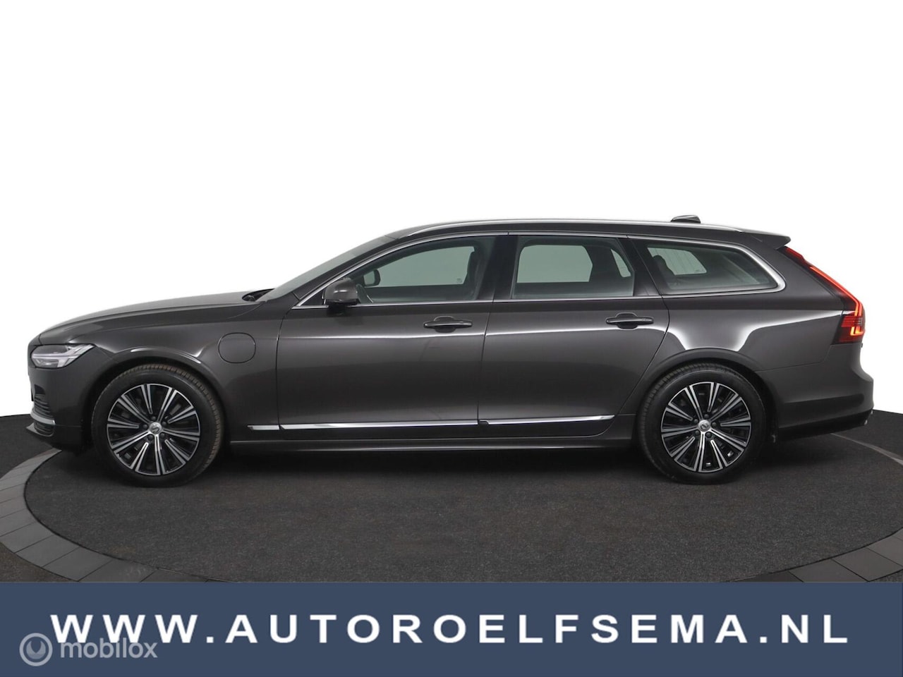 Volvo V90 - 2.0 T6 AWD Inscription|ACC|PILOT|HK|Trekhaak - AutoWereld.nl