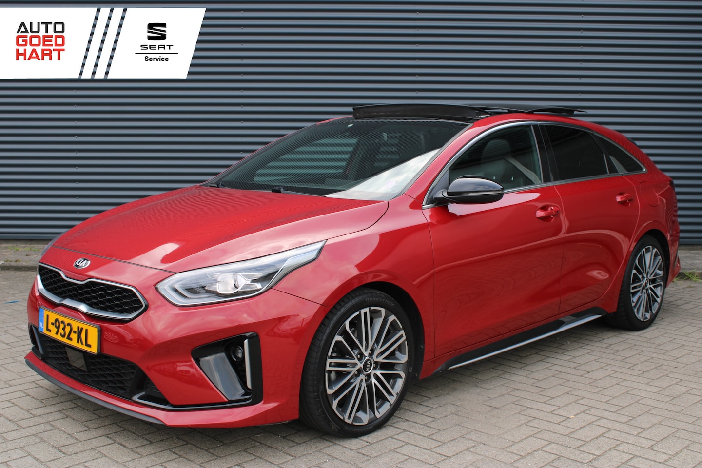 Kia Pro cee'd - 1.5 T-GDI GT-PlusLine Panoramadak Leer/Alcantara Full-LED JBL Camera CarPlay - AutoWereld.nl