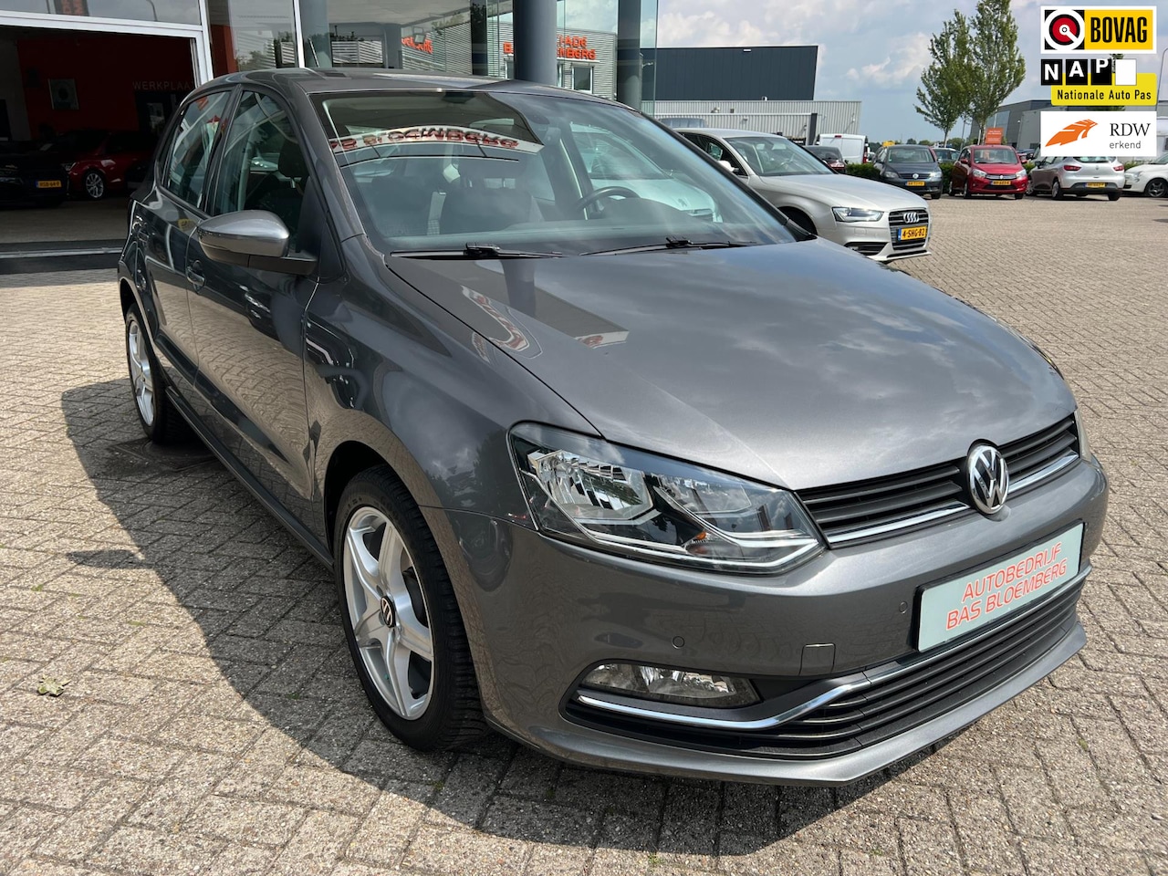 Volkswagen Polo - 1.2 TSI Comfortline 1.2 TSI Comfortline, Automaat, Navi, Clima, etc - AutoWereld.nl