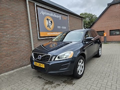 Volvo XC60 - 2.0T Momentum