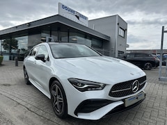 Mercedes-Benz CLA-klasse Shooting Brake - 250 e AMG Line Pano-Dak | Keyless | Metallic | Premium