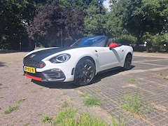 Fiat 124 Spider - 1.4 MultiAir Turbo Abarth