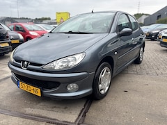 Peugeot 206 - 1.4 Forever AIRCOINRUILMOGELIJK