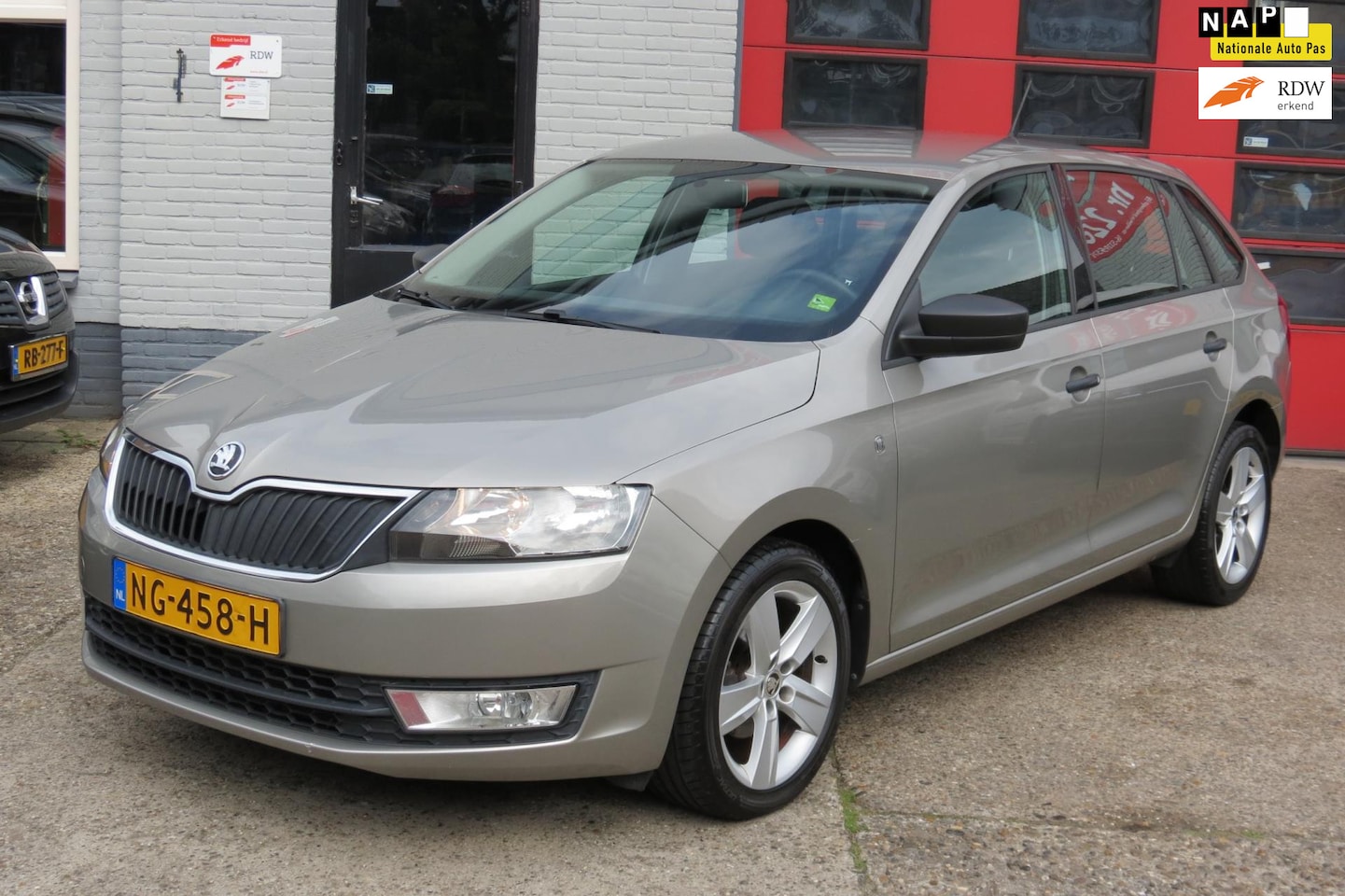 Skoda Rapid Spaceback - 1.2 TSI Greentech - AutoWereld.nl