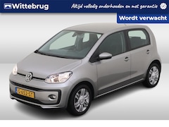 Volkswagen Up! - 1.0 BMT 60pk high up / Cruise Control / Camera / Parkeersensoren Achter / 15" LMV