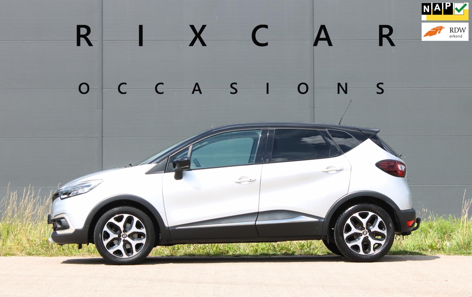 Renault Captur - 1.2 TCe Intens Automaat Trekhaak !!NIEUWBINNEN!! - AutoWereld.nl