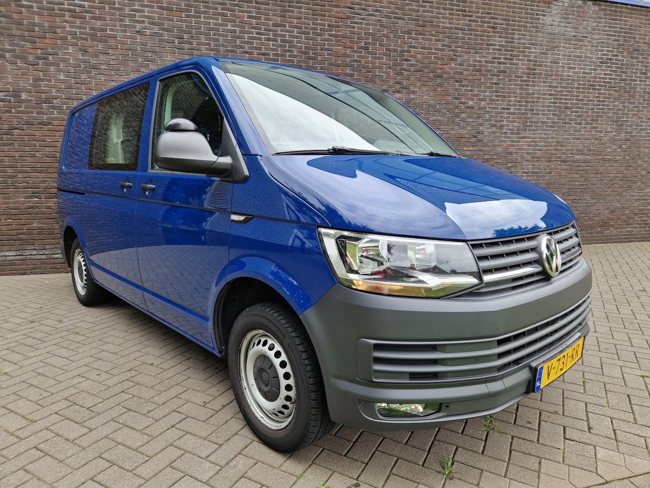 Volkswagen Transporter - 2.0 TDI L1H2 dubbel cabine euro6 APK 08-2026 - AutoWereld.nl