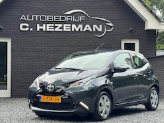 Toyota Aygo - 1.0 VVT-i x-play Automaat FULL OPTIONS Camera Apple Carplay Android Airco Aux USB