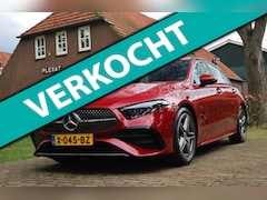 Mercedes-Benz A-klasse - 180 AMG Line Aut. | AMG-Pakket | Slechts 5.500KM | Orig. NL | Dodehoekbewaking | Nieuwstaa