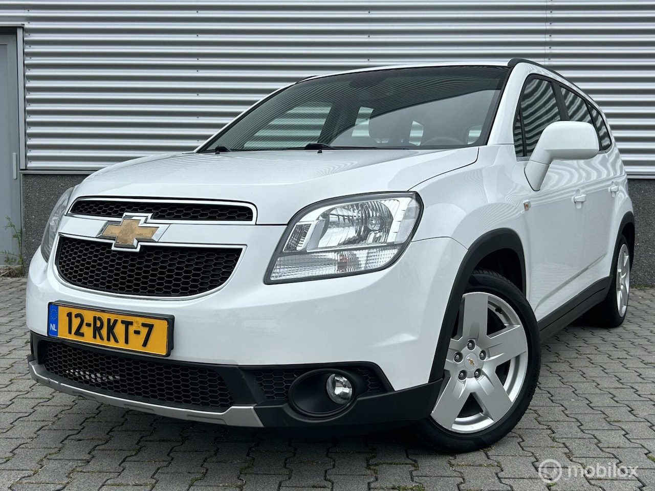 Chevrolet Orlando - 1.8 LTZ 1.8 LTZ - AutoWereld.nl