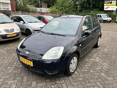 Ford Fiesta - 1.3 Ambiente // Airco // Nieuwe APK