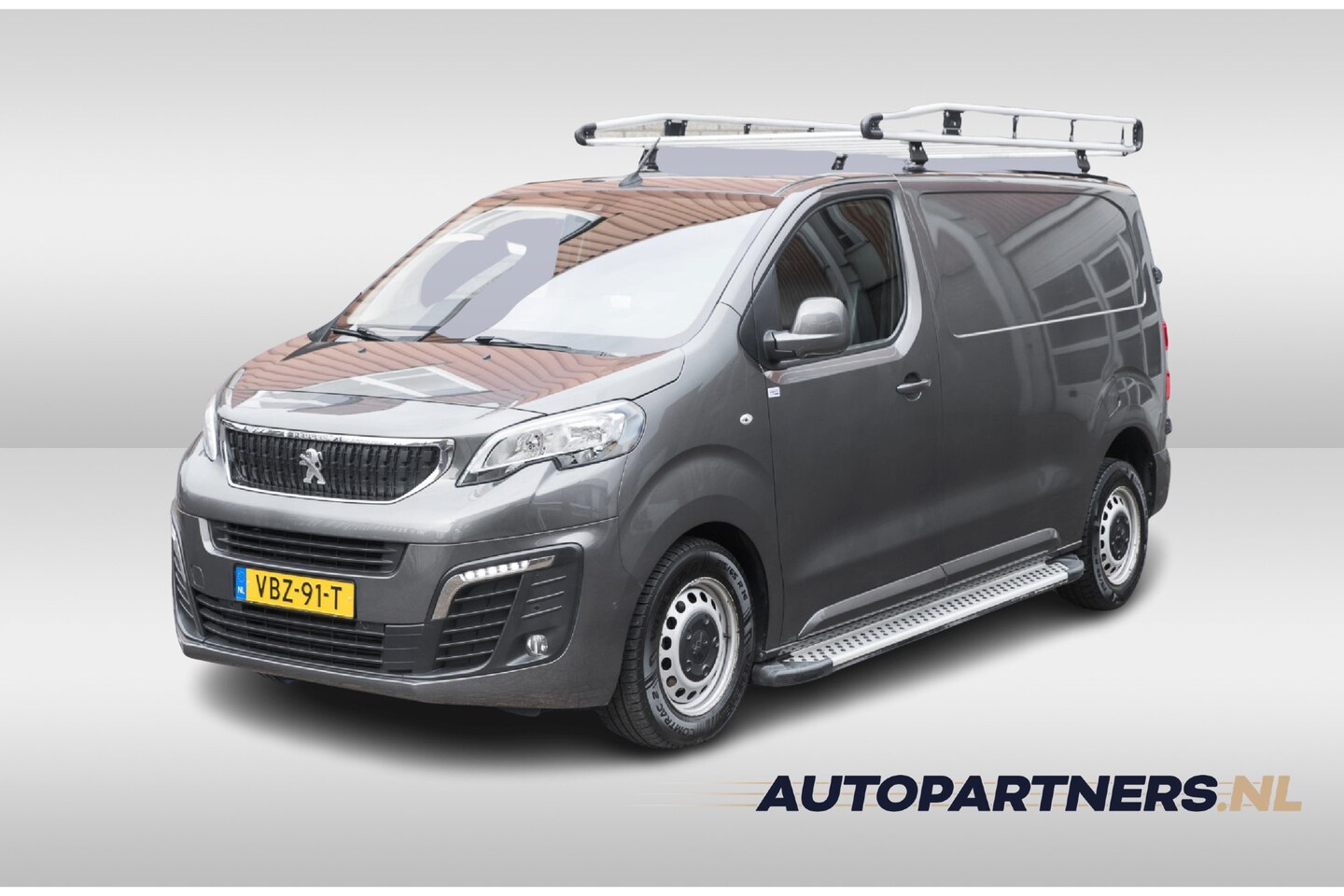 Peugeot Expert - 2.0 BlueHDI 120 Standard Premium Imperial - Android auto - Achteruitrijcamera - AutoWereld.nl