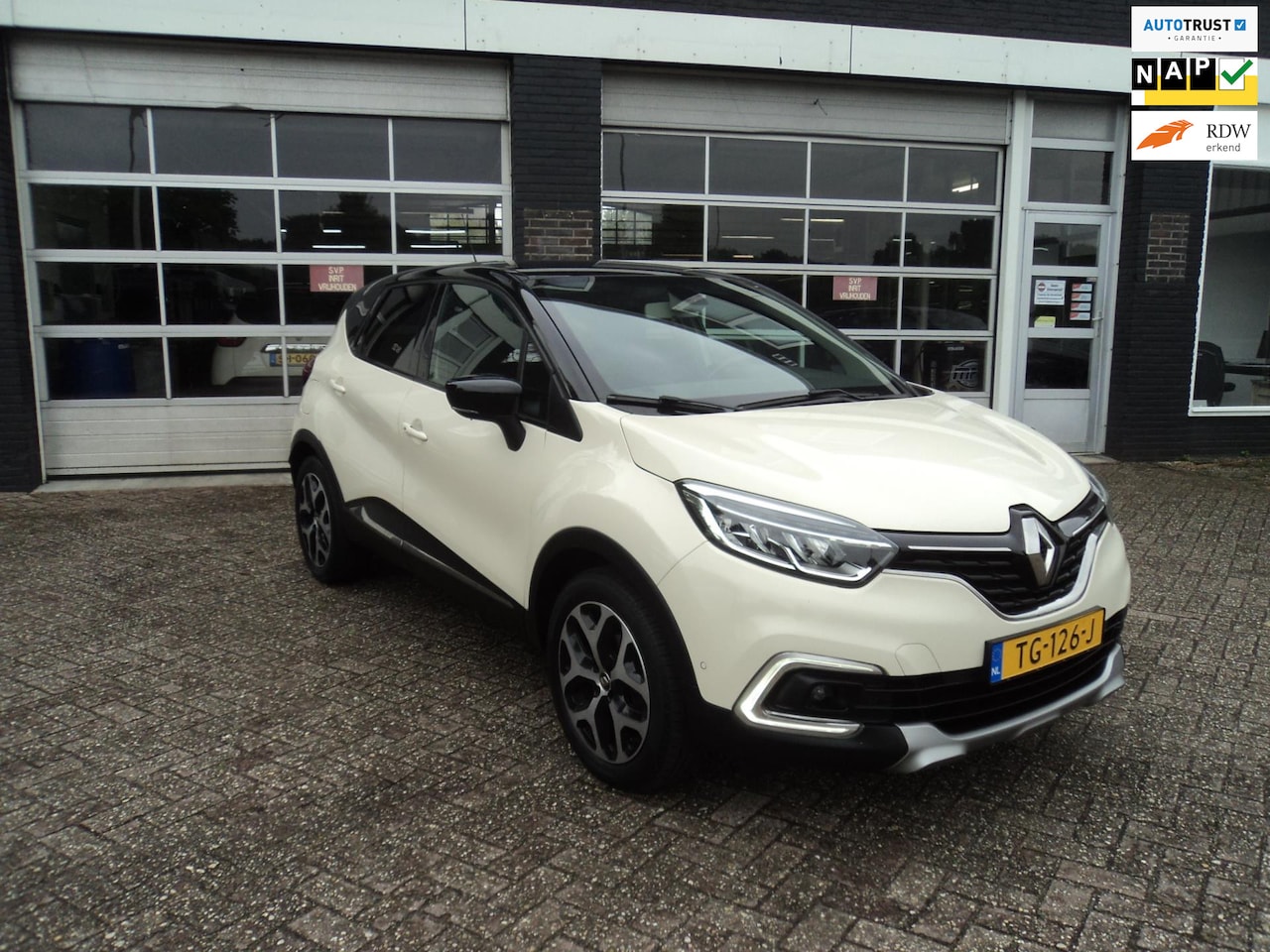 Renault Captur - 0.9 TCe Intens Camera Trekhaak - AutoWereld.nl