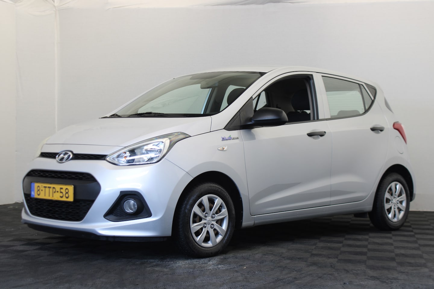 Hyundai i10 - 1.0i i-Drive 1.0i i-Drive - AutoWereld.nl