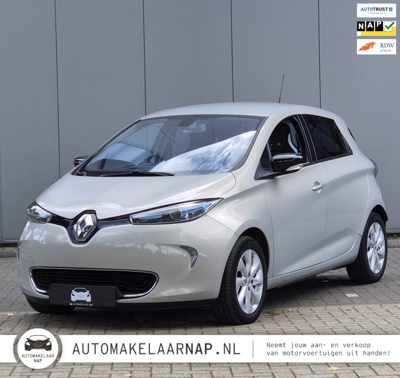 Renault Zoe - R240 Intens 22 kWh (ex Accu) Nieuwe APK + Onderhoudsbeurt - AutoWereld.nl