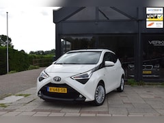 Toyota Aygo - 1.0 VVT-i x Carplay Navigatie