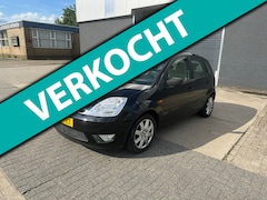 Ford Fiesta - 1.4-16V Ghia AUTOMAAT / Airco / All season / APK