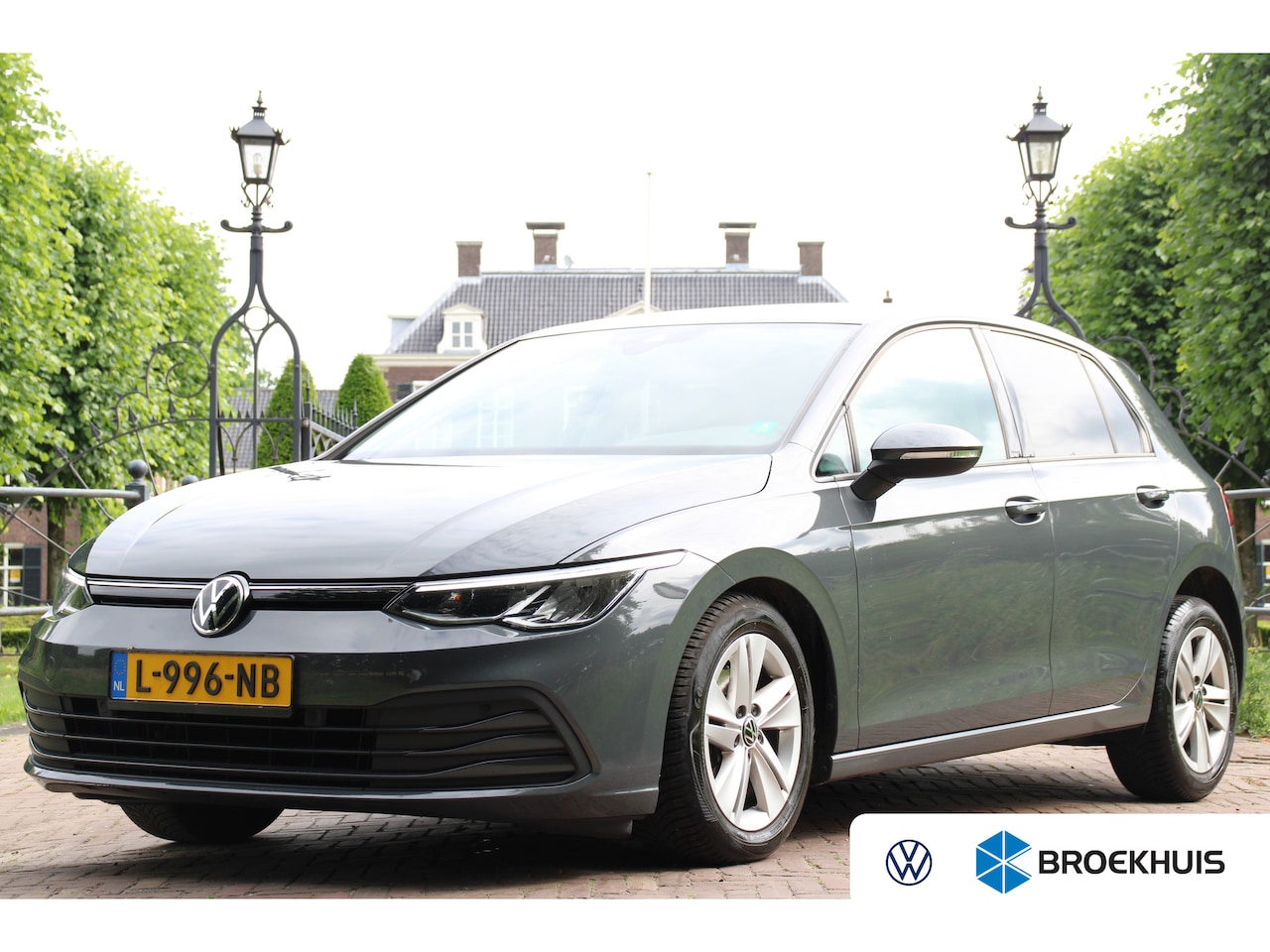 Volkswagen Golf - 1.5 TSI | STOELVERWARMING | ADAPTIVE CRUISE | CAMERA | AFN. TREKHAAK | PARK. SENS V+A | AP - AutoWereld.nl