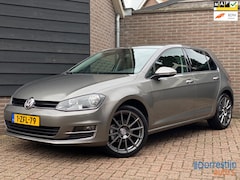 Volkswagen Golf - 1.2 TSI Business Edition Camera | Navi | Cruise | Half leer | NAP