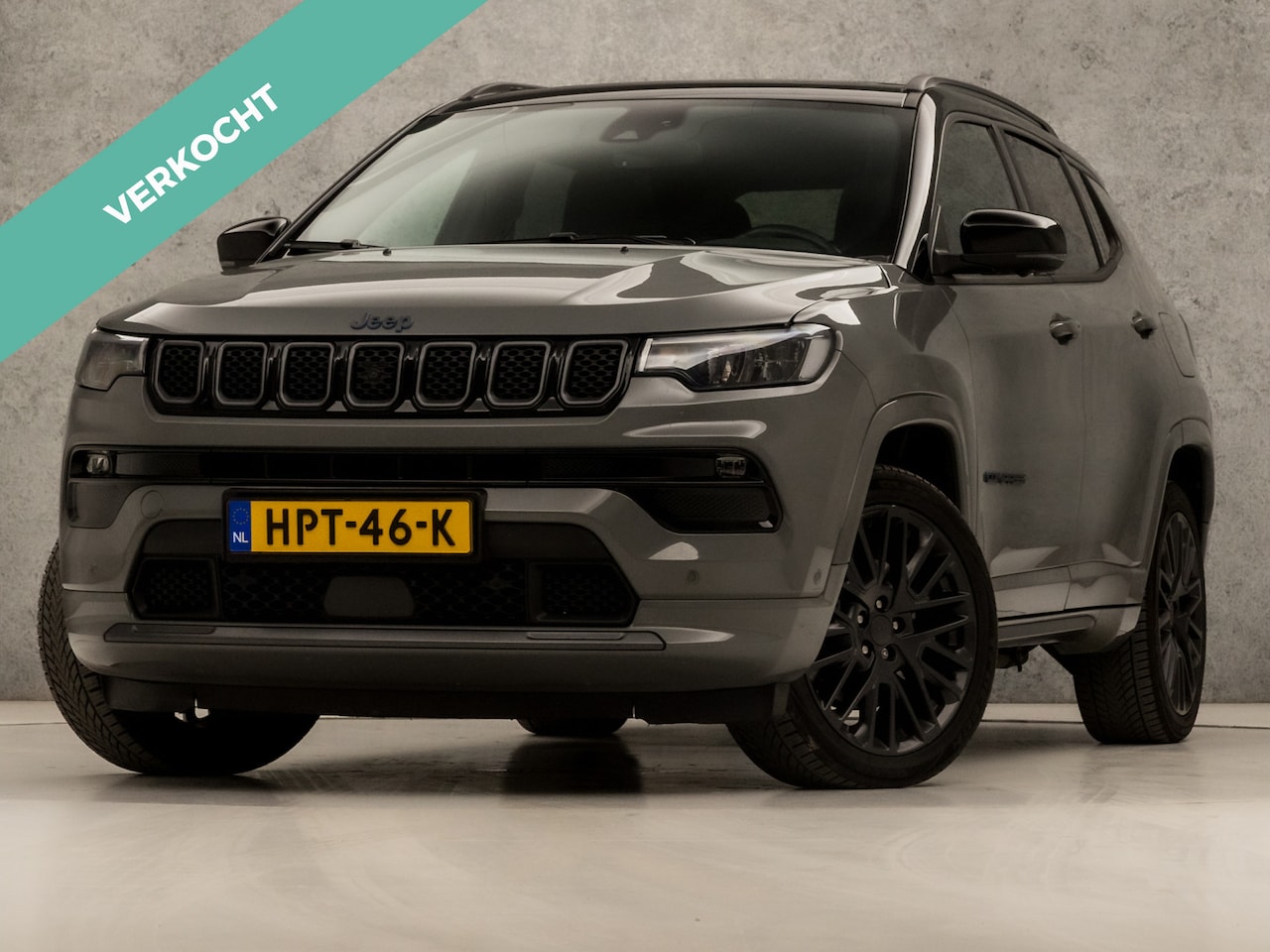 Jeep Compass - 4xe 240 Plug-in Hybrid Electric Limited 240Pk Automaat (PANORAMADAK, APPLE CARPLAY, MEMORY - AutoWereld.nl