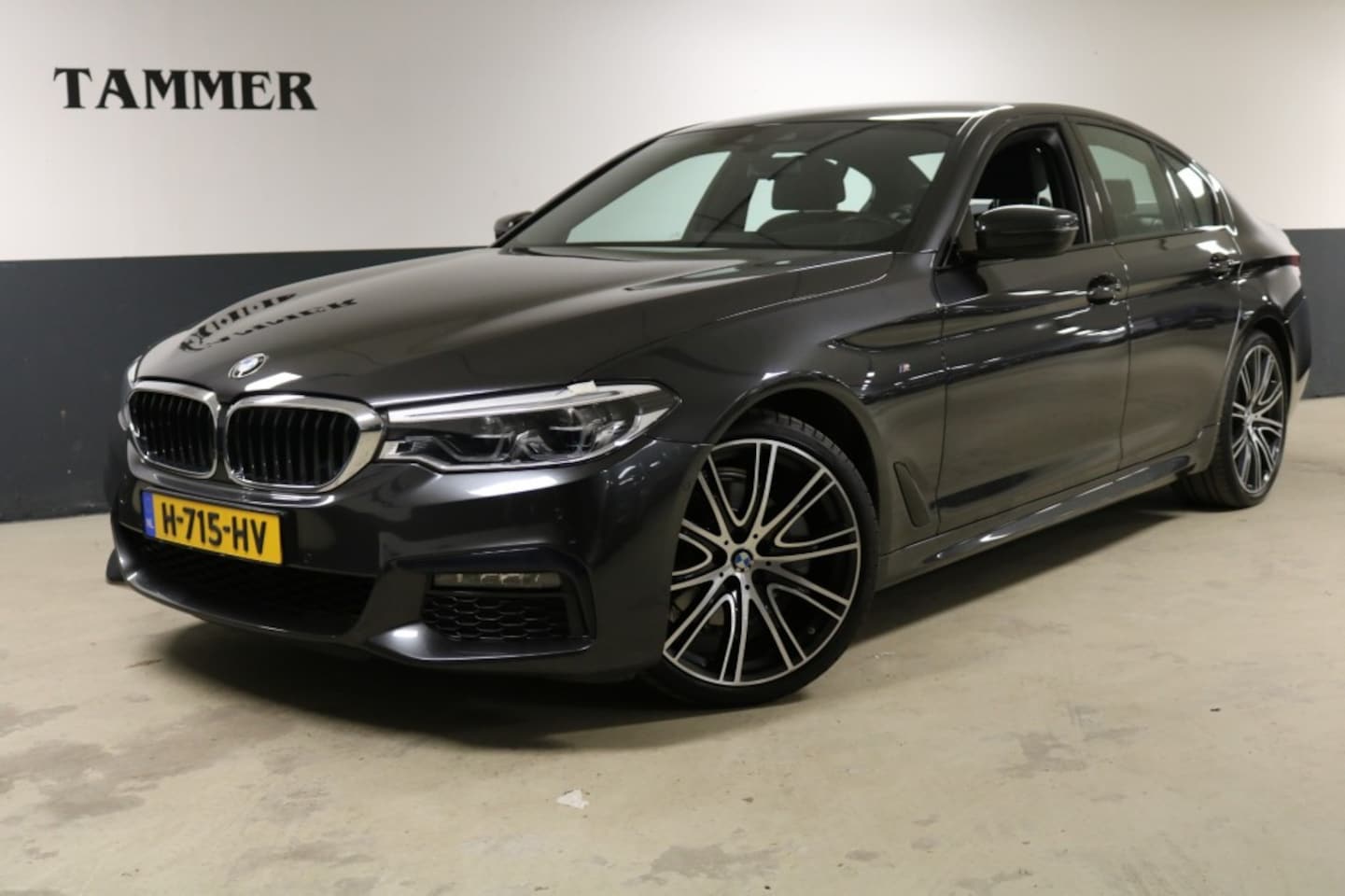 BMW 5-serie - 520i High Executive Edition M-Sport Plus-HUD-DEALER ONDERHOUDEN-2e EIGn. - AutoWereld.nl