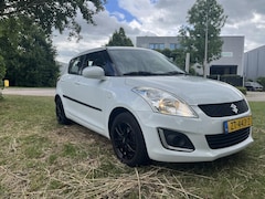 Suzuki Swift - 1.2 Bandit EASSS Goed en Netjes