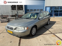 Volvo V70 - 2.4 Summum Inclusief nieuwe APK