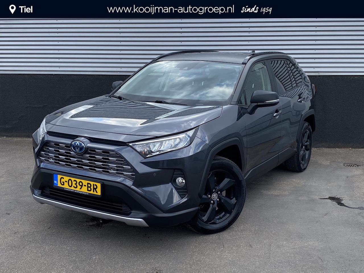 Toyota RAV4 - 2.5 Hybrid Bi-tone Edition Lederen bekleding, Navigatie, 1e eign. Nieuw geleverd en dealer - AutoWereld.nl