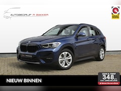 BMW X1 - xDrive25e Business Edition Plus // LED - HUD - Camera - Groot scherm Navi. - Elek. Achterk