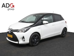 Toyota Yaris - 1.5 Hybrid Trend Bi-Tone | Airco | Cruise Control | Achteruitrijcamera |