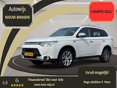 Mitsubishi Outlander - 2.0 PHEV Executive Edition X-Line|Trekhaak|DAB|Navi|Clima|NL AUTO