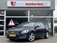 Volvo V60 - 2.4 D6 AWD Plug-In Hybrid Summum / Vol opties / Lane as. / Camera / Adapt. Cruise / 2015