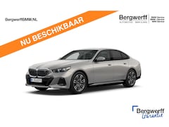 BMW i5 - xDrive40 M-Sport - Onderstel Prof - Trekhaak - Bowers & Wilkins - Driving Ass Prof