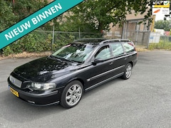 Volvo V70 - 2.4 Comfort Line LEUKE AUTO RIJDT EN SCHAKELT GOED