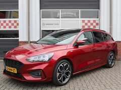 Ford Focus Wagon - 1.5 EcoBoost 182PK ST Line Business /NAVI/LED/Panoramadak/Keyless/B&O/PDC/Stoelverwarming/