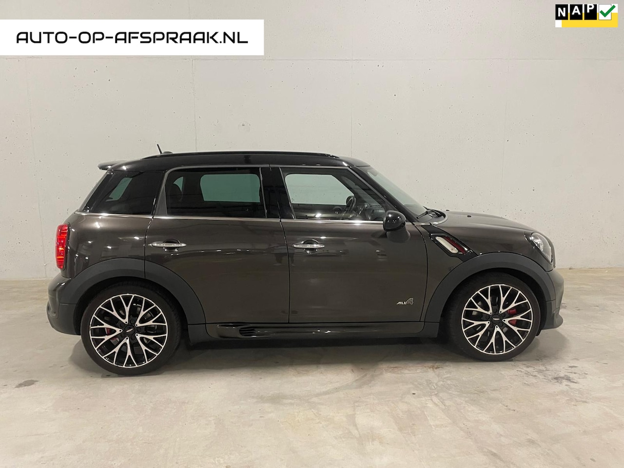 MINI Countryman - 1.6 John Cooper Works ALL4 Chili Mini 1.6 John Cooper Works ALL4 Chili Leer - AutoWereld.nl