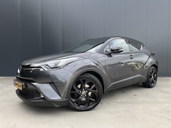 Toyota C-HR - 1.8 Hybrid Bi-Tone CAMERA LEER PARK ASSIST LED NAVI CRUISE ECC 18 INCH TREKHAAK