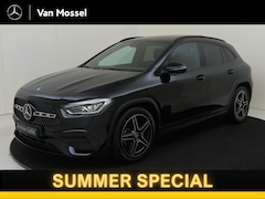 Mercedes-Benz GLA-Klasse - 200 Business Solution AMG / Stoelverwarming / Achteruitrijcamera / Panaroma-schuifdak / Ni