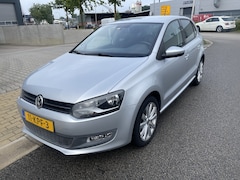 Volkswagen Polo - 1.4-16V Highline, Automaat, LM velgen, NAP Logisch