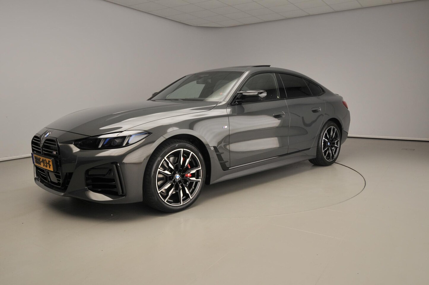 BMW 4-serie Gran Coupé - M440i xDrive | M-Sportpakket | LED | Leder | HUD | Schuifdak | trekhaak | Elektr. zetels | - AutoWereld.nl