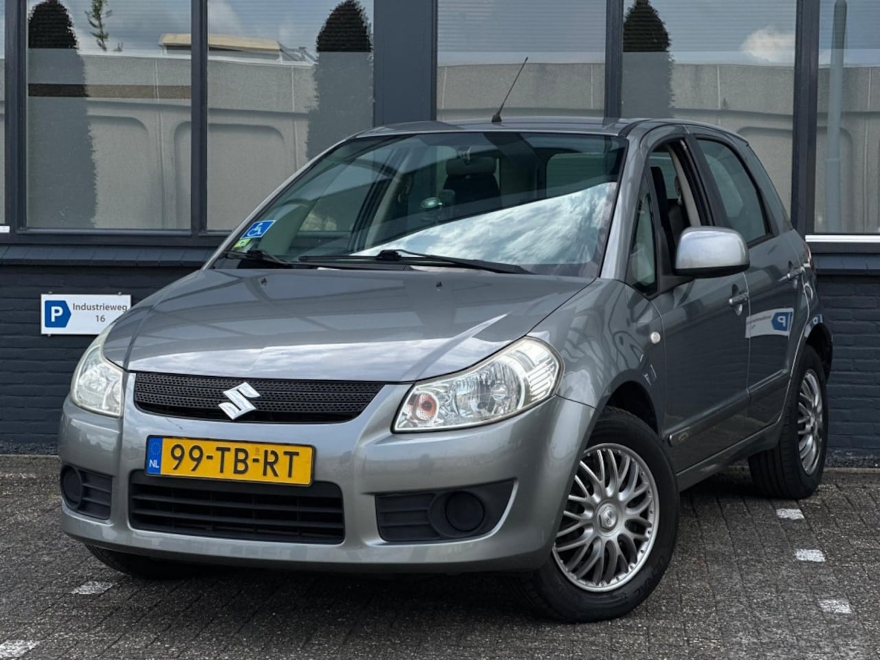 Suzuki SX4 - 1.6 Comfortl |Clima |Navigatie |Nieuwe APK | - AutoWereld.nl