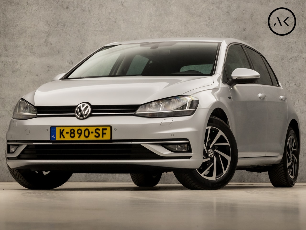 Volkswagen Golf - 1.0 TSI Sportline (APPLE CARPLAY, GROOT NAVI, CLIMATE, STOELVERWARMING, SPORTSTOELEN, ADAP - AutoWereld.nl