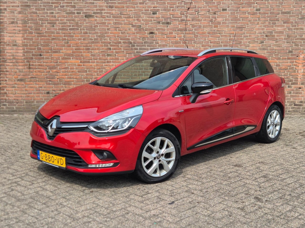 Renault Clio Estate - 0.9 TCe Limited 0.9 TCe Limited - AutoWereld.nl