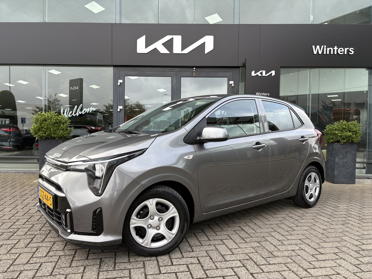 Kia Picanto - 1.0 DPI DynamicLine | Navigatie | Camera | Airco | Cruise Control | LED | Bluetooth | Tot - AutoWereld.nl