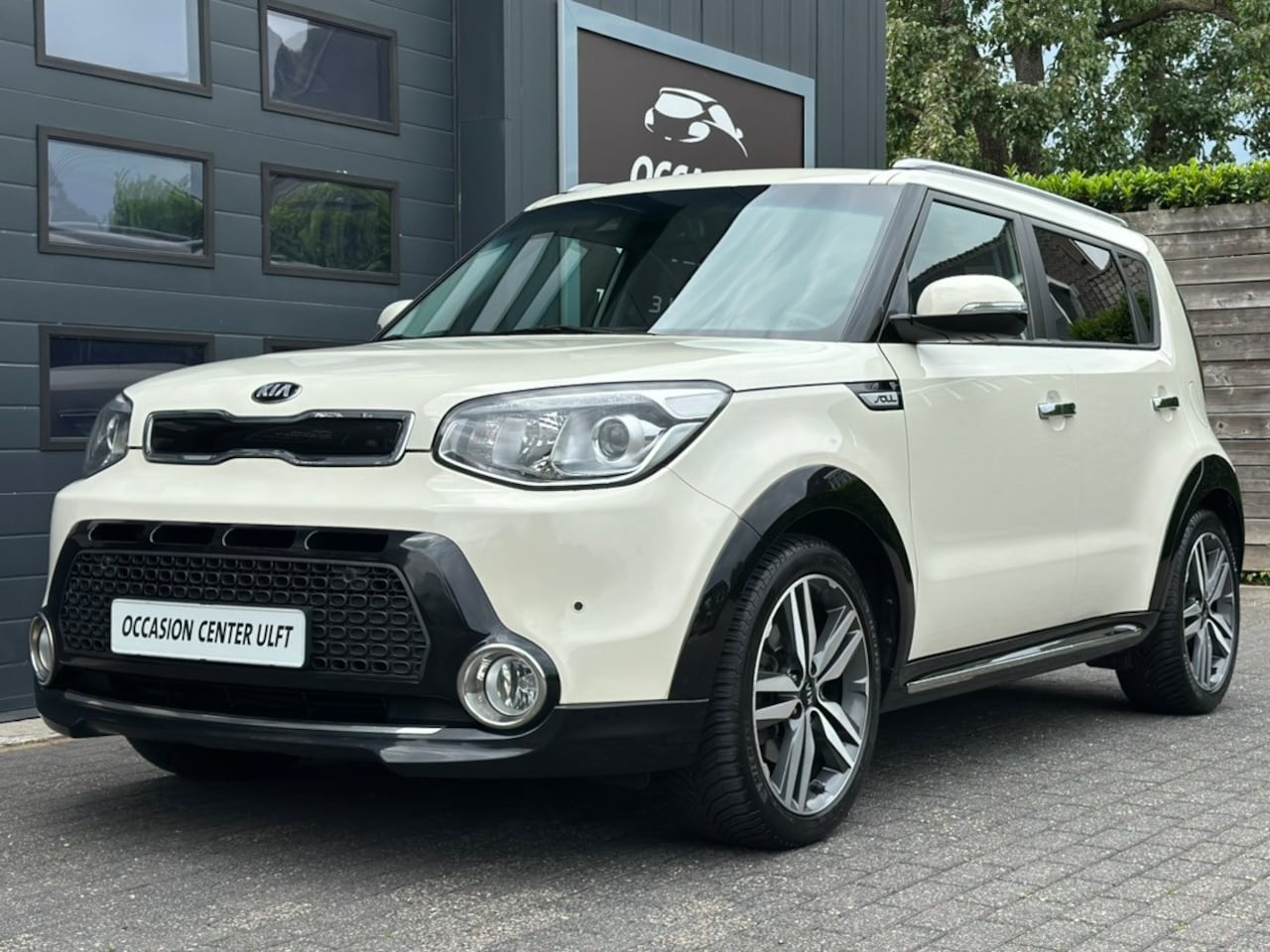 Kia Soul - CLIMATE CRUISE CONTR / NAVIGATIE / CAMERA ... - AutoWereld.nl