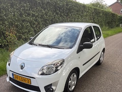 Renault Twingo - 1.2-16V Authentique 138000 kn nap airco