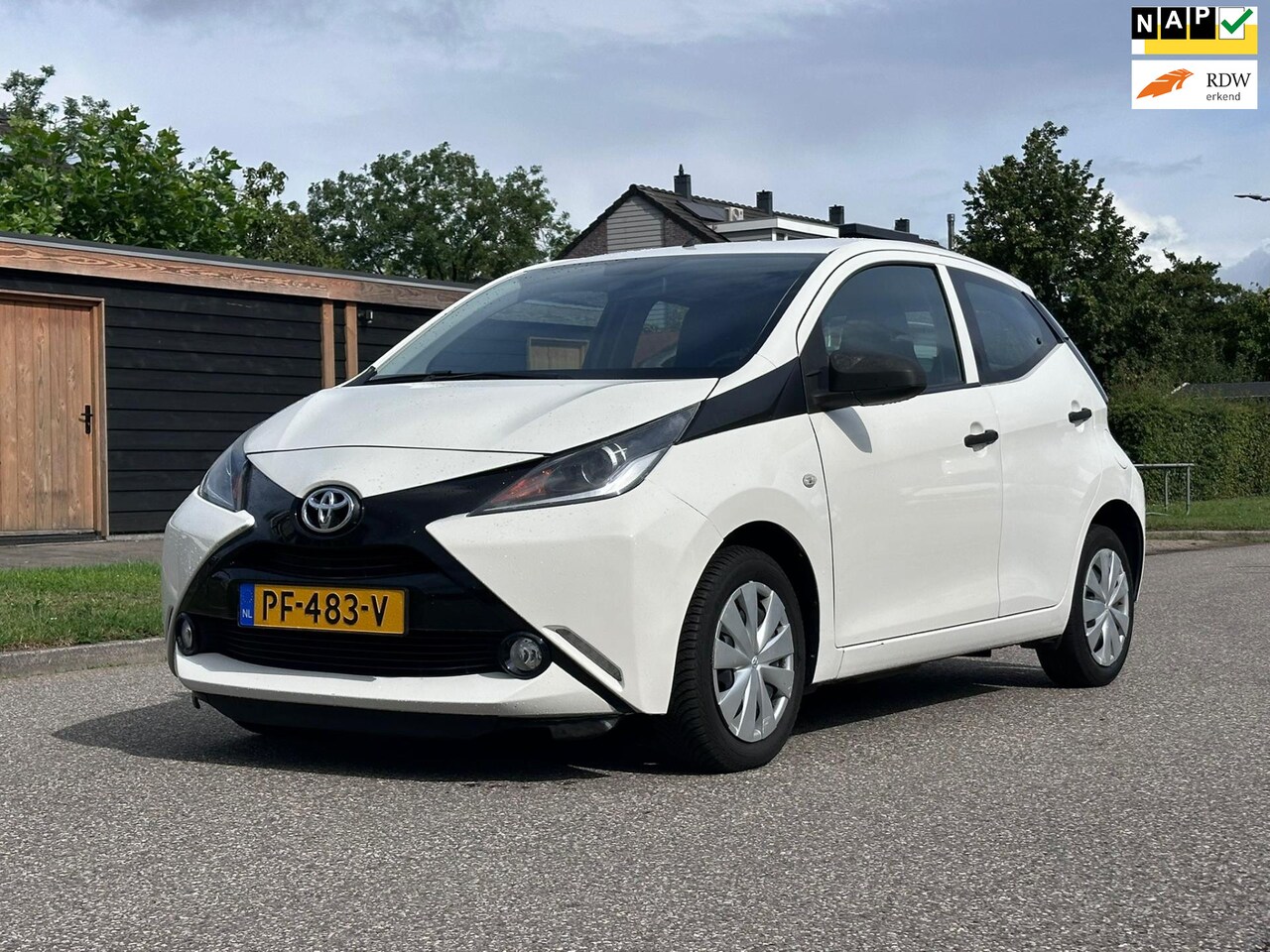 Toyota Aygo - 1.0 VVT-i x-fun Cruise*Airco*NAP*18-07-2026 APK*Elektrische ramen*Nette auto* - AutoWereld.nl